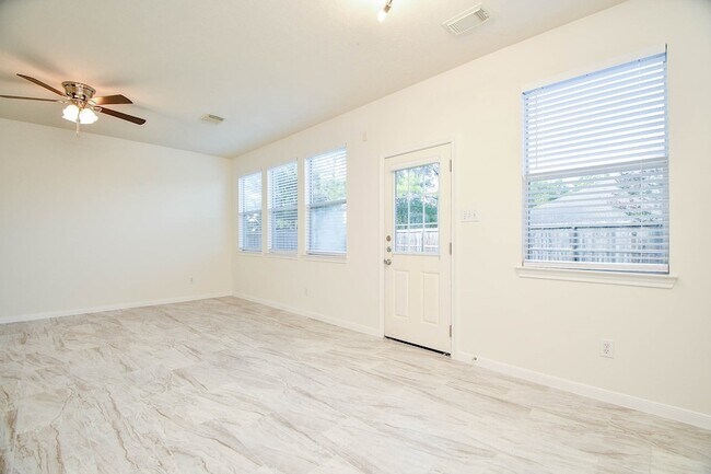 Building Photo - 5607 Stonecloud Ln