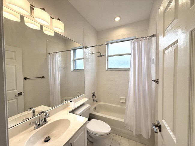Building Photo - 7575 Doubleton Dr