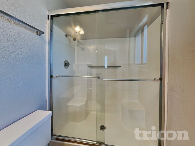 Building Photo - 4401 Montara Dr