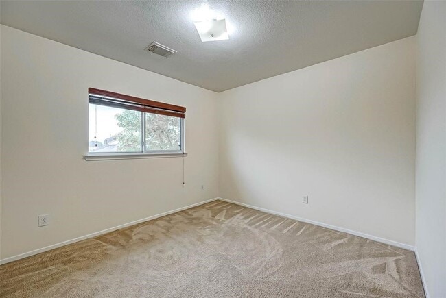 Building Photo - 20591 Sycamore Crest Ln