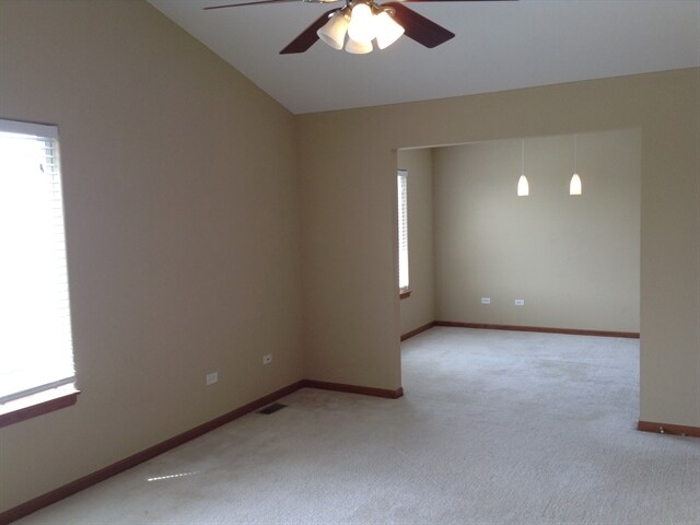 Building Photo - 2111 Gray Hawk Dr