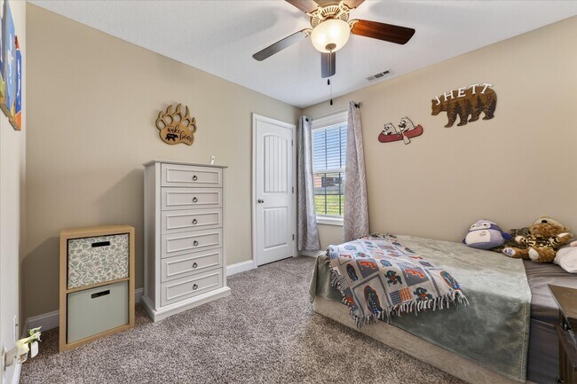 Building Photo - 1044 Charles Thomas Dr