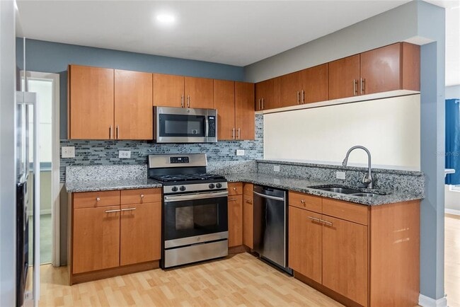 Building Photo - 6432 26th St W