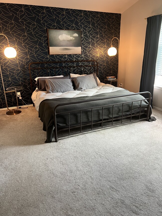 Building Photo - 201 Cadillac Cove