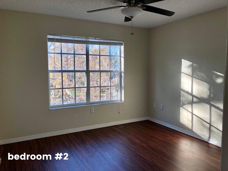 Building Photo - 4200 Summer Landing Dr