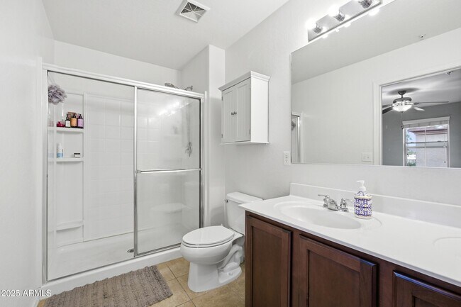 Building Photo - 1255 S Rialto