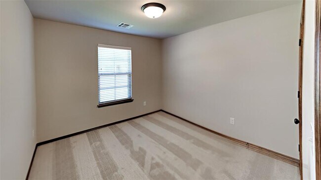 Building Photo - 10528 NW 41st St