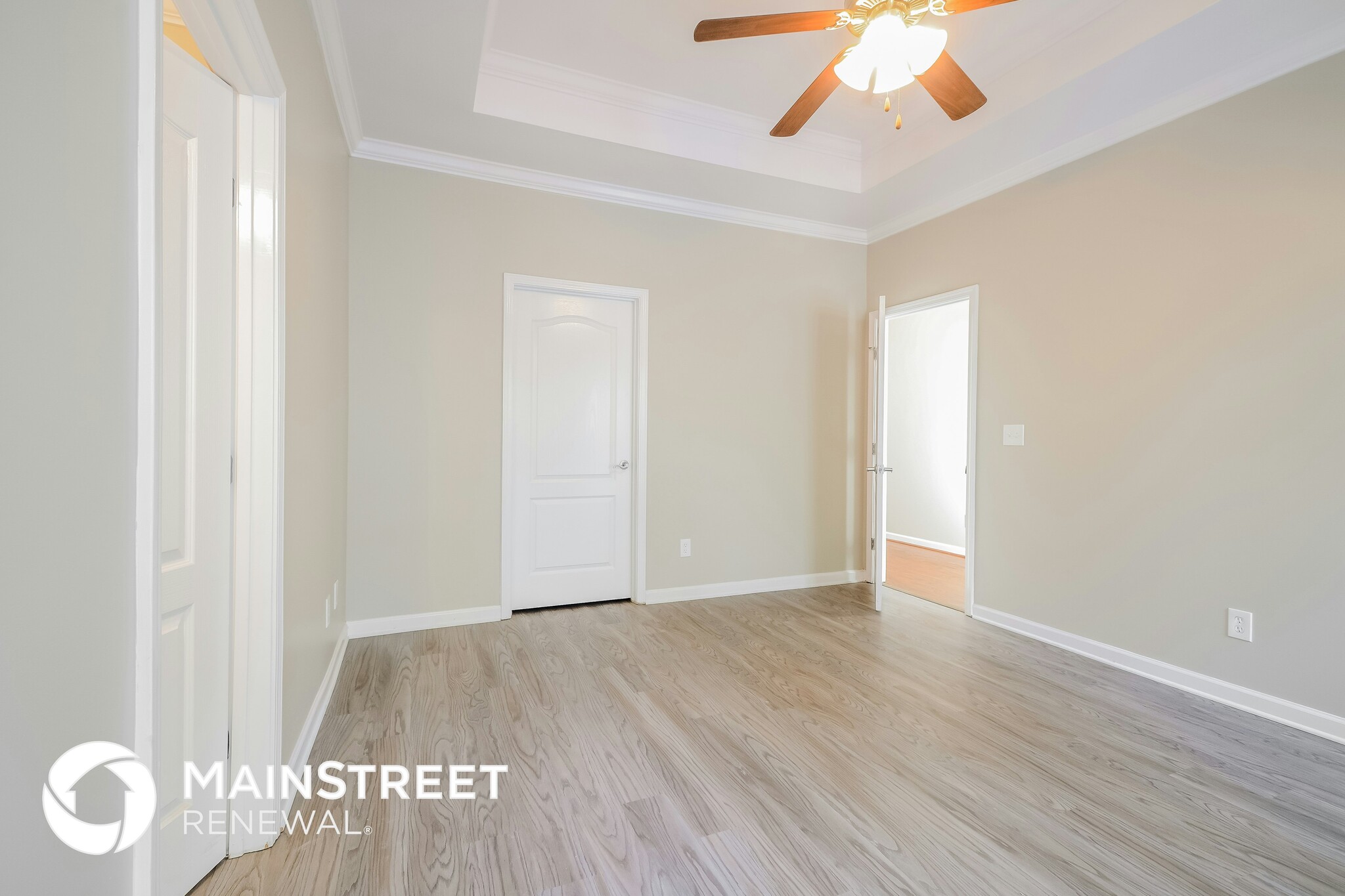 Building Photo - 12958 Woodland Park Cir
