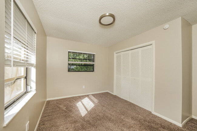 Building Photo - 1107 Widgeon Rd