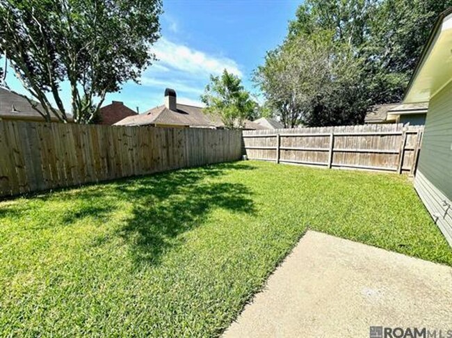 Building Photo - 4126 Stumberg Ln