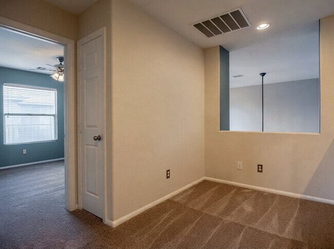 Building Photo - 10343 Keystone Pastures St