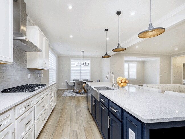 Building Photo - 14755 Legacy Oaks Dr
