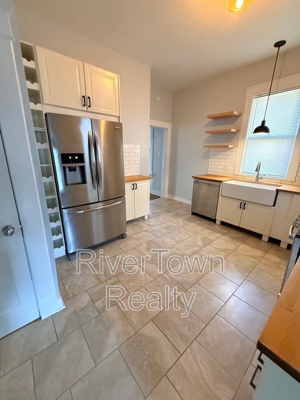 Building Photo - 2023 Higbee Ave