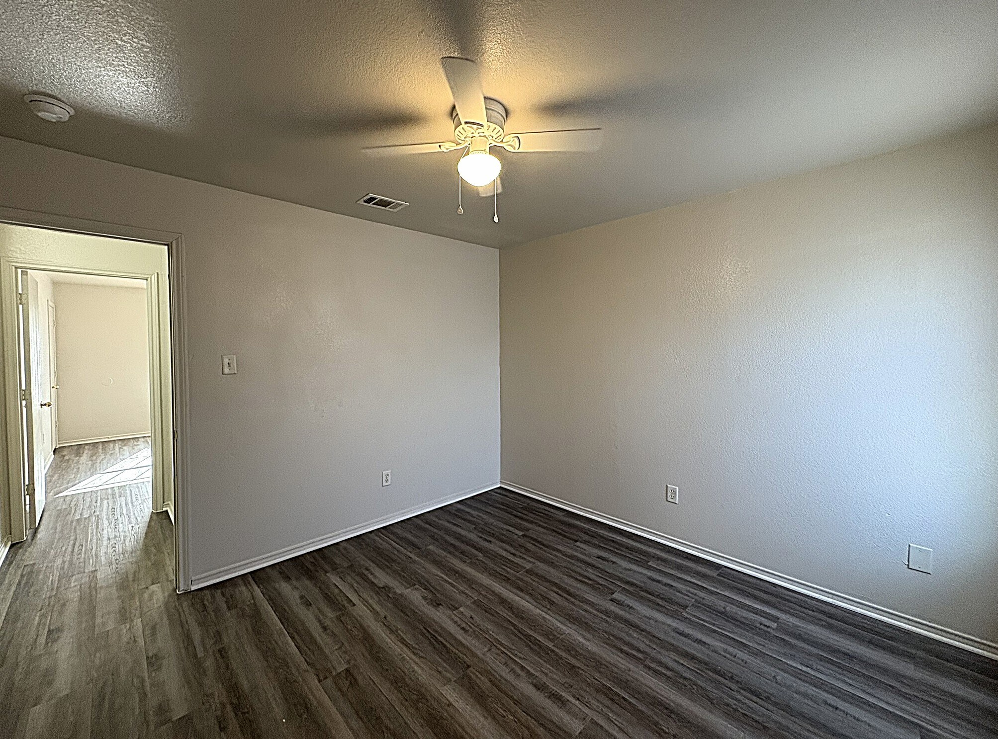 Building Photo - 1611 Inca Dr