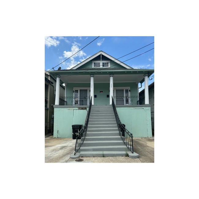 Primary Photo - 1525 N Broad St