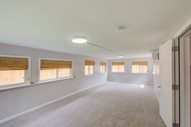 Building Photo - 3 Marldale Dr