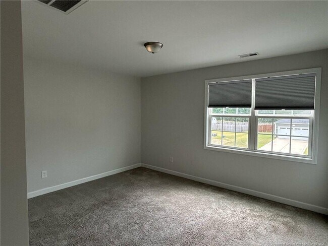 Building Photo - 3553 Coupure Wy