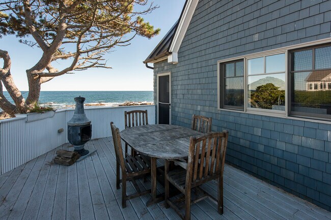 Building Photo - 7 Point Rd