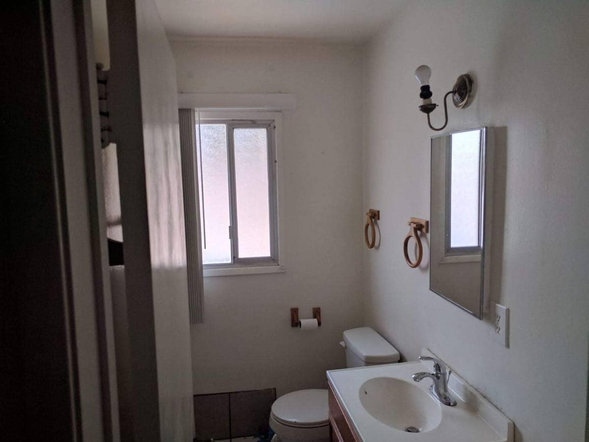 Building Photo - 82298 Sierra Ave