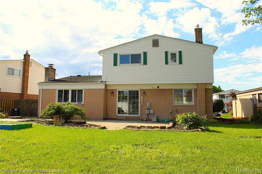 Building Photo - 44227 Brandywyne Rd