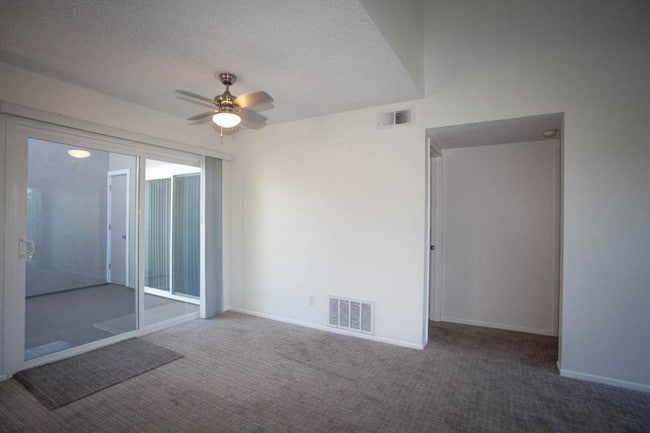 Building Photo - 34120 Selva Rd