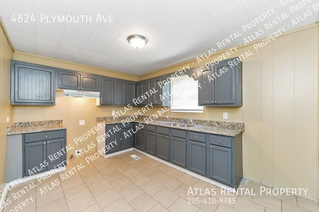 Building Photo - 4624 Plymouth Ave