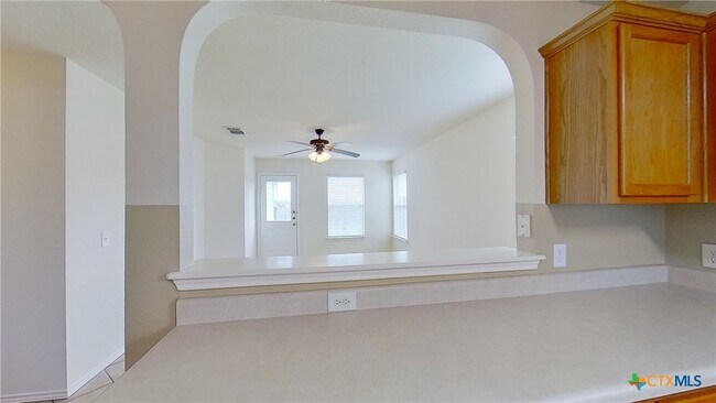 Building Photo - 105 Fishbaugh Ln