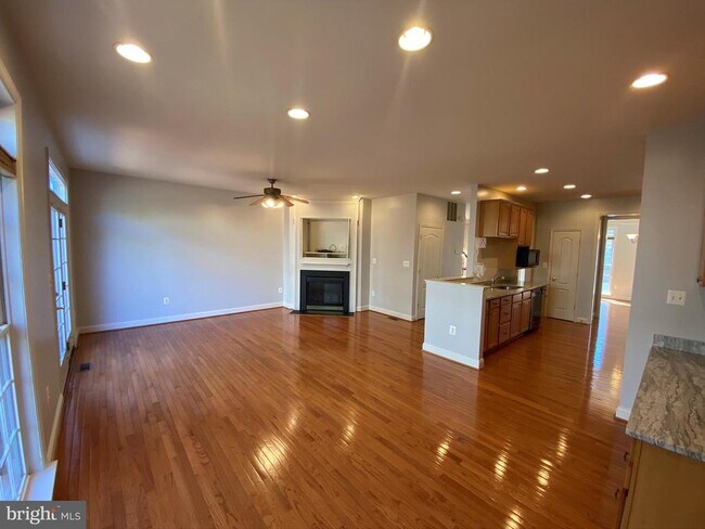 Building Photo - 12466 Blissful Valley Dr