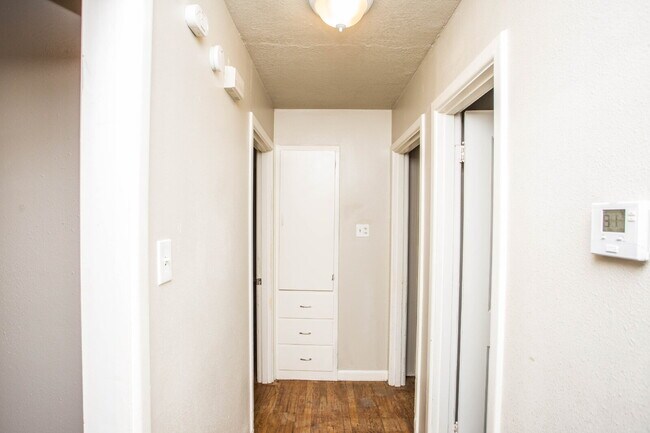 Building Photo - "Charming 4-Bedroom Home with Granite Touches & Gleaming Hardwood Floors in Lubbock!"