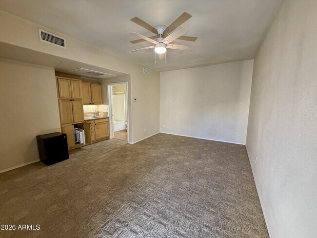 Building Photo - 16545 E Gunsight Dr
