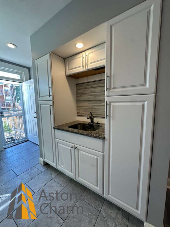 Building Photo - Spacious 3BR/2BA Home with Finished Basement and Fenced Yard – Edmondson Village