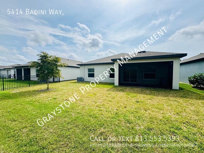 Building Photo - Spacious 4-Bedroom Home in Palmetto with M...