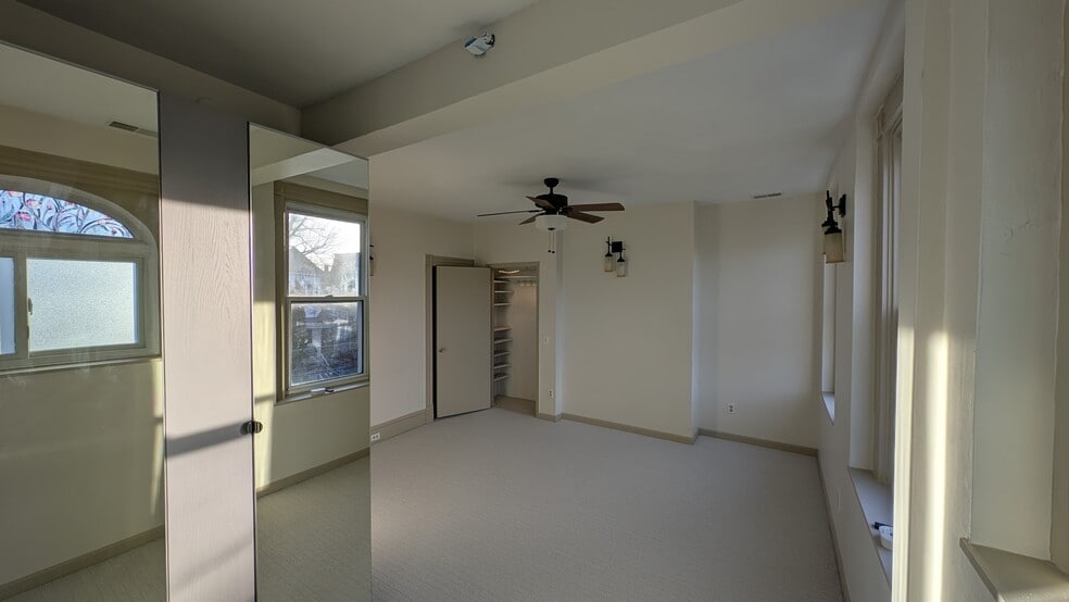 Master bedroom - 347 Spahr St