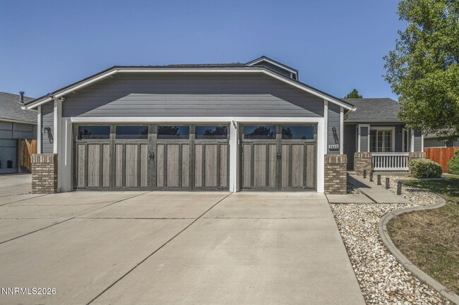 Building Photo - 5045 Pradera St