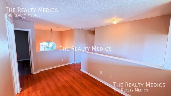 Building Photo - 2837 River Ridge Dr