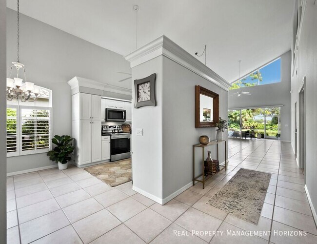Building Photo - 8737 Pebble Creek Ln