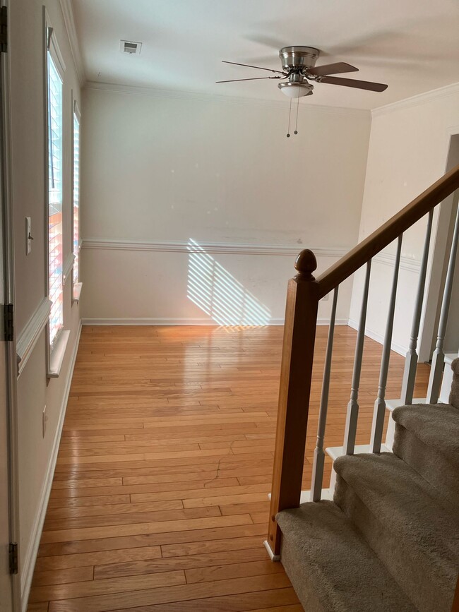 Building Photo - 113 St Ayers Way