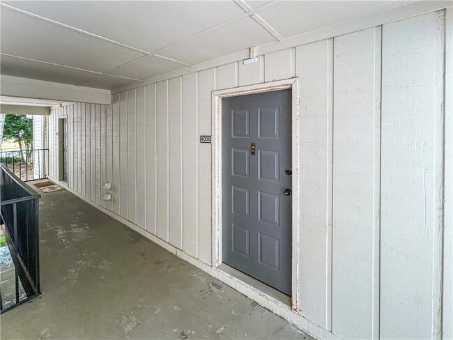 Building Photo - 4006 Wingate Way
