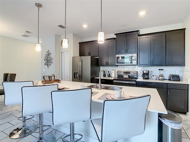 Building Photo - 580 Pebble Beach Dr