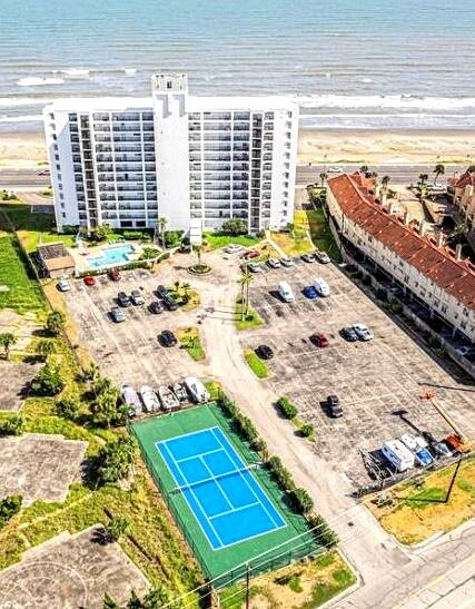 Building Photo - 7310 Seawall Blvd