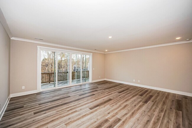 Building Photo - Brand New Townhome | 3 BR/2.5BA | 1-Car Garage | Near Downtown Mooresville