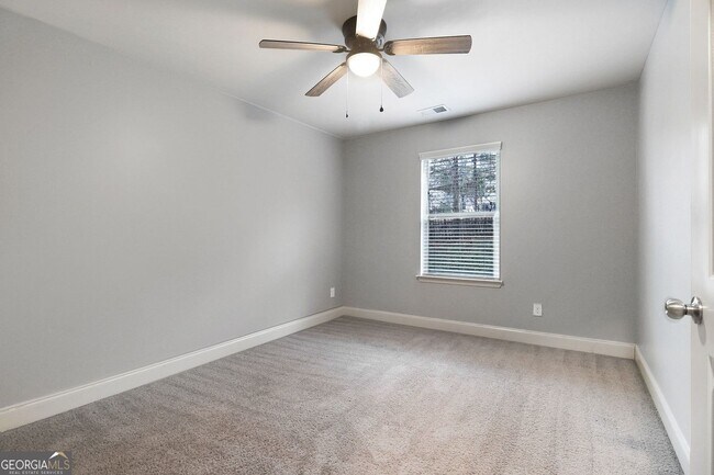 Building Photo - 7051 Fringe Flower Dr