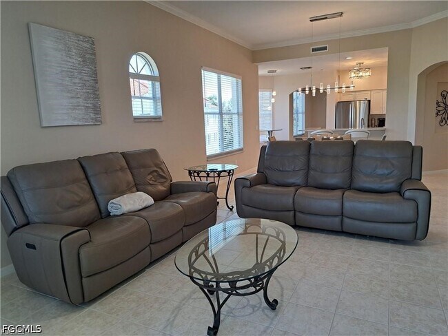 Building Photo - 11100 Harbour Yacht Ct