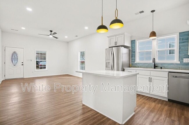 Building Photo - 62 Fourth Street