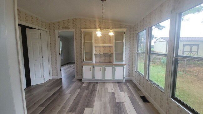 Building Photo - " 2-Bed, 2-Bath Mobile Home Retreat in Tan...