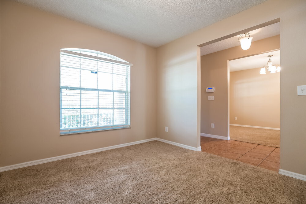 Building Photo - 214 Pleasant Hill Dr