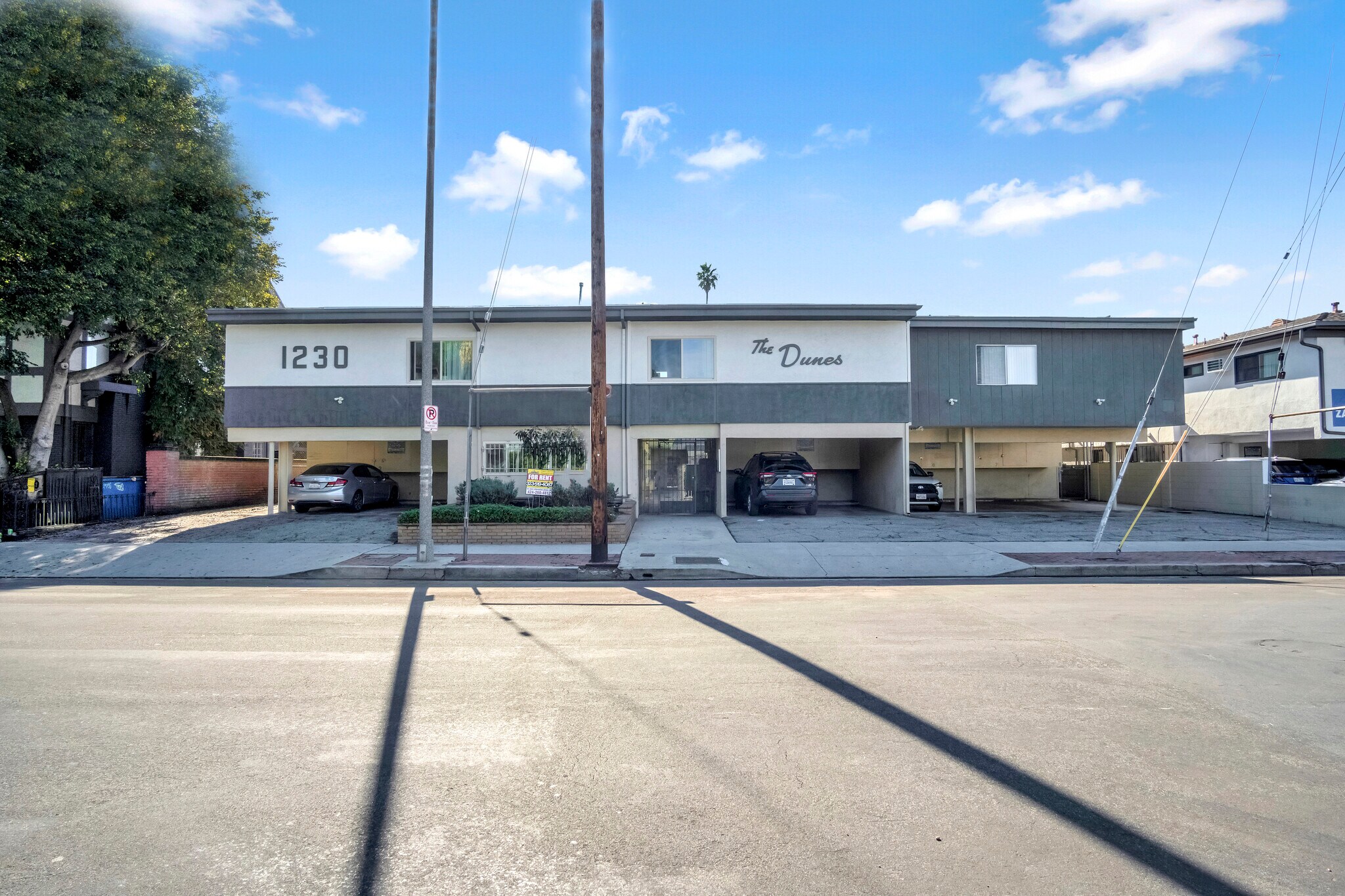Building Photo - 1230 W 29th St