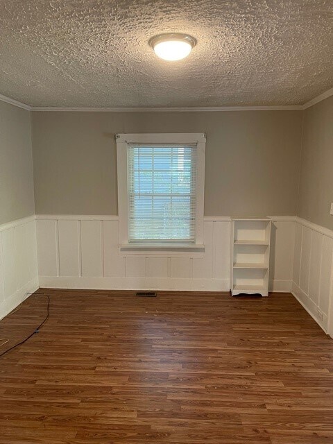 Building Photo - 1036 Ridge Ave