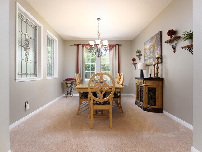 Building Photo - 29158 Black Pine Way