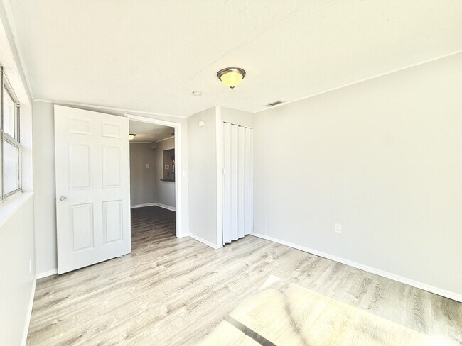 Building Photo - 5396 68th Way N